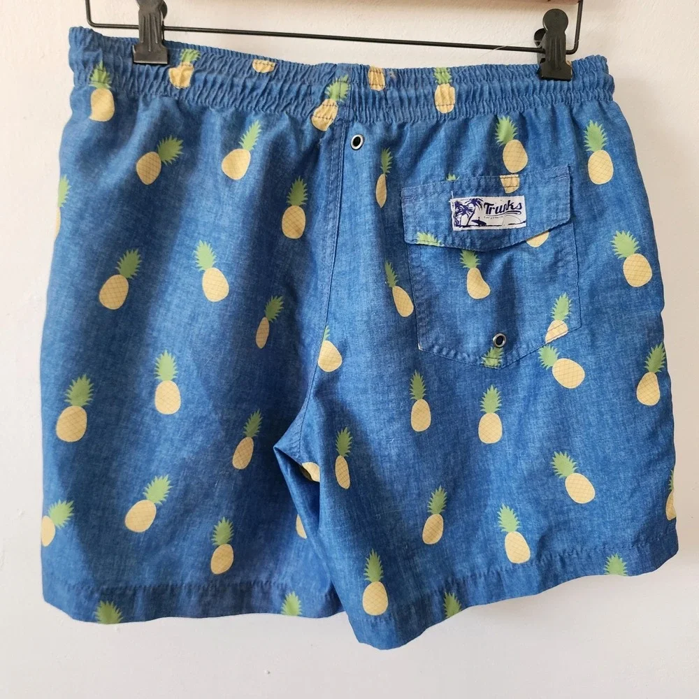 Trunks Surf & Swim Co Mens Blue Pineapple Board Shorts Small Swim Trunks